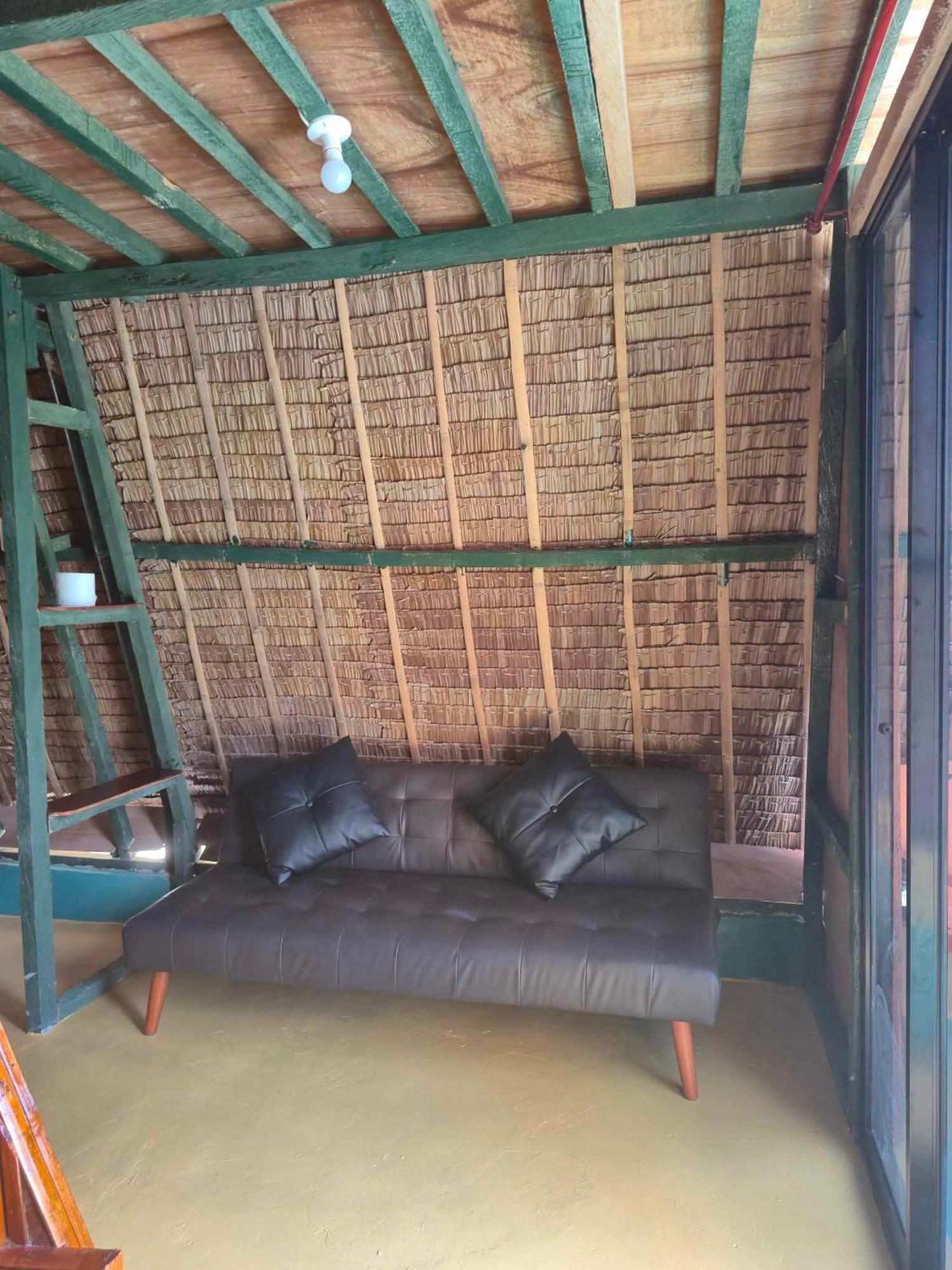 Nirvana Bamboo Houses & Dive Resort Moalboal Ngoại thất bức ảnh